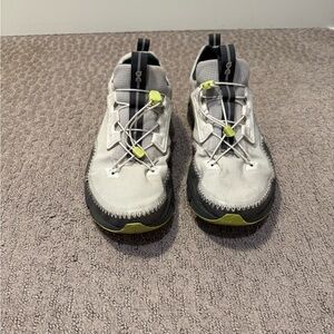 On Cloudaway Sneakers Size 10.5 – Lightweight & Versatile